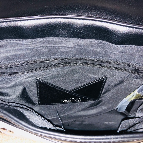 💕LAST ONE💕Reaction Kenneth Cole - Picture 3 of 7